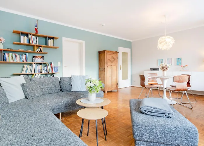 Klar Schiff Apartman *